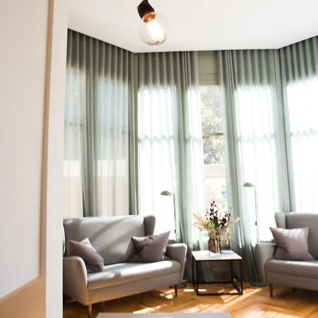 Casa Mathilda 4* Barcelona