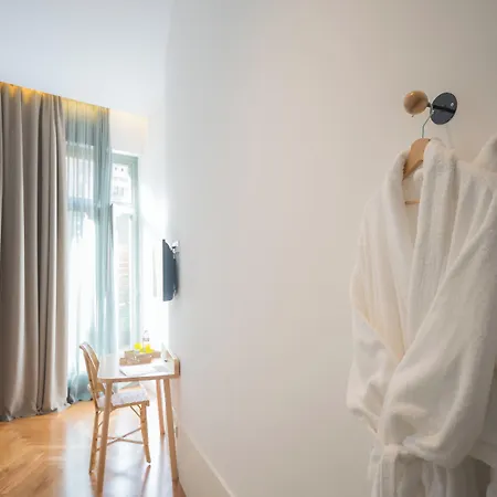 Casa Mathilda 4* Barcelona