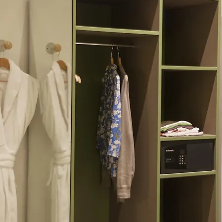 Casa Mathilda Oda ve Kahvaltı 3*