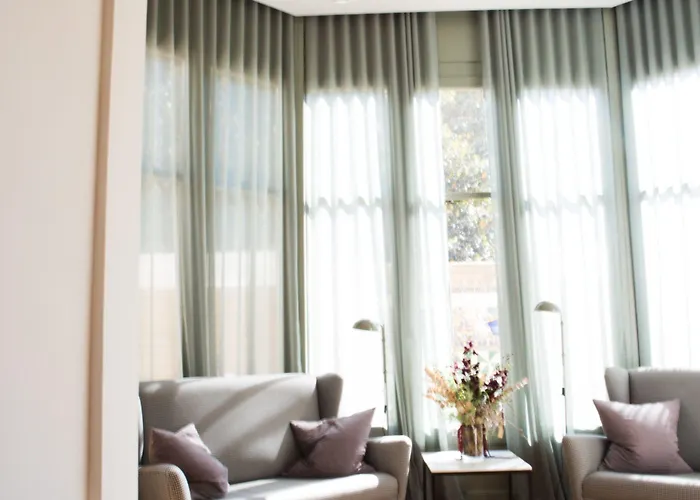 カーサ マチルダ 4* バルセロナ