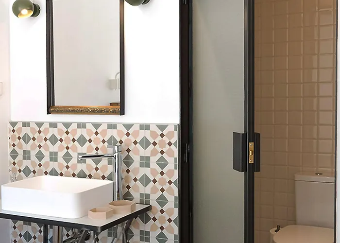 カーサ マチルダ 4* バルセロナ